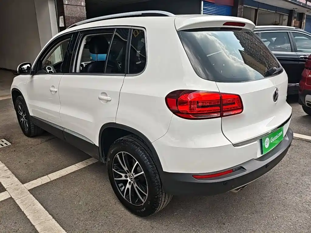 Volkswagen Tiguan — миниатюра 5