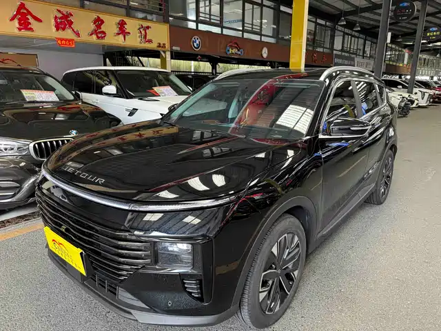 2025 JETOUR X70