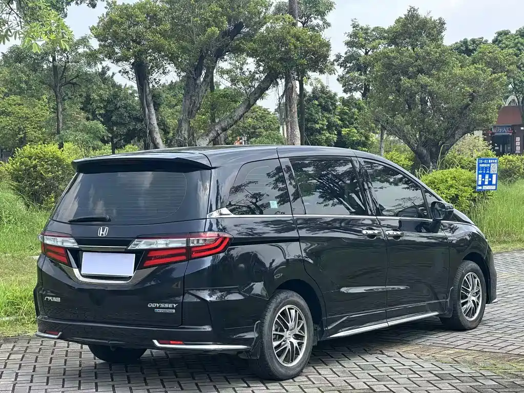 Honda Odyssey — миниатюра 9