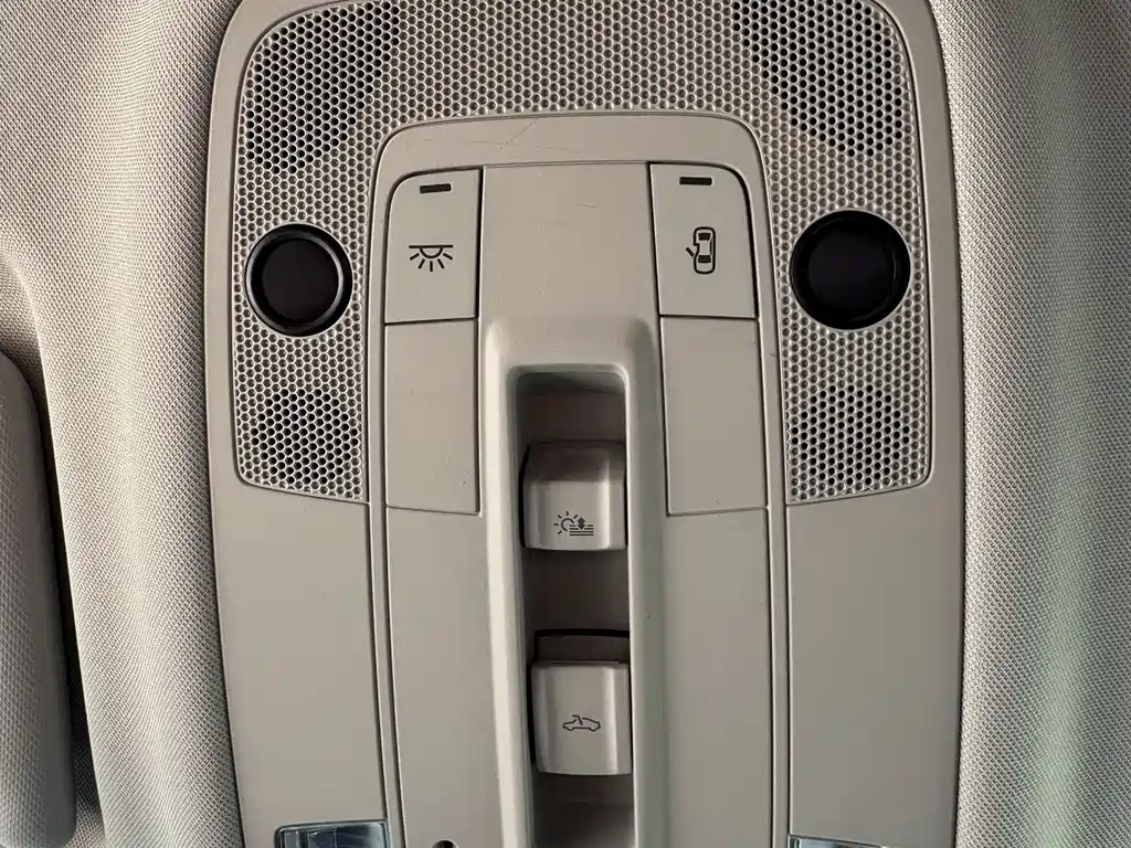 Audi Q3 — миниатюра 11