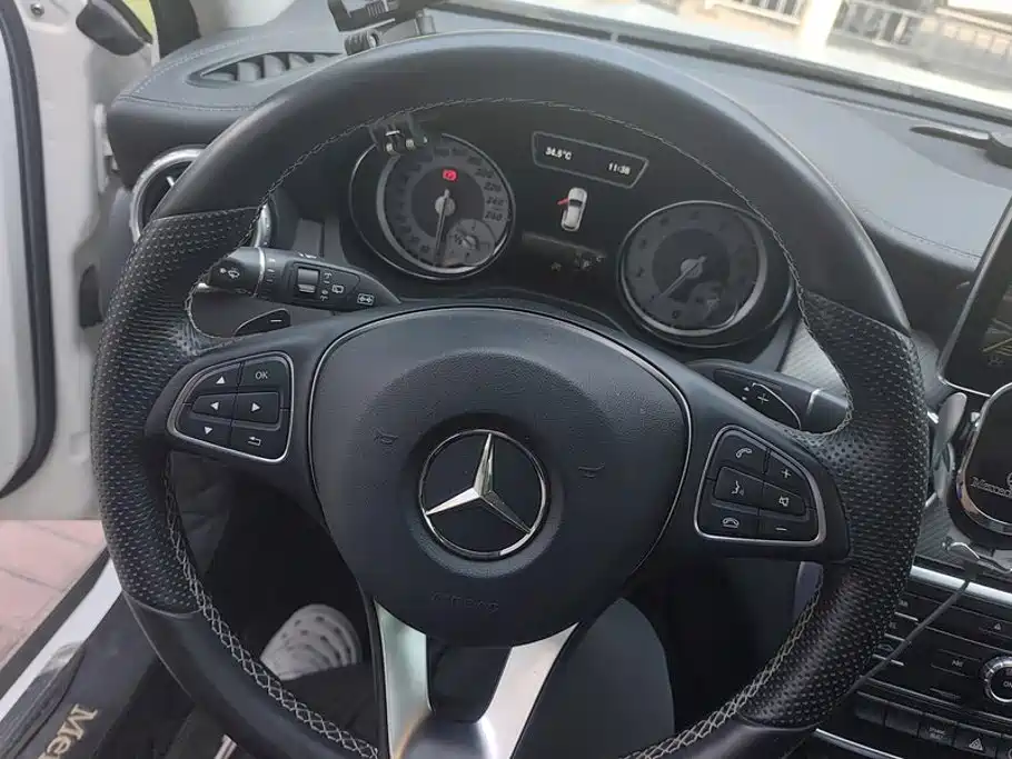 Mercedes-Benz GLA — миниатюра 15