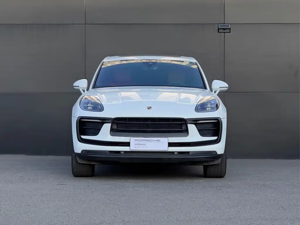 Porsche Macan — миниатюра 3
