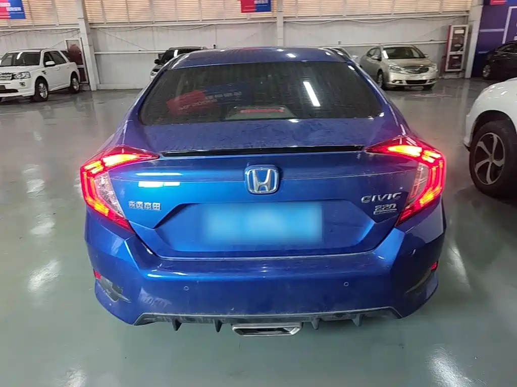 Honda Civic — миниатюра 6