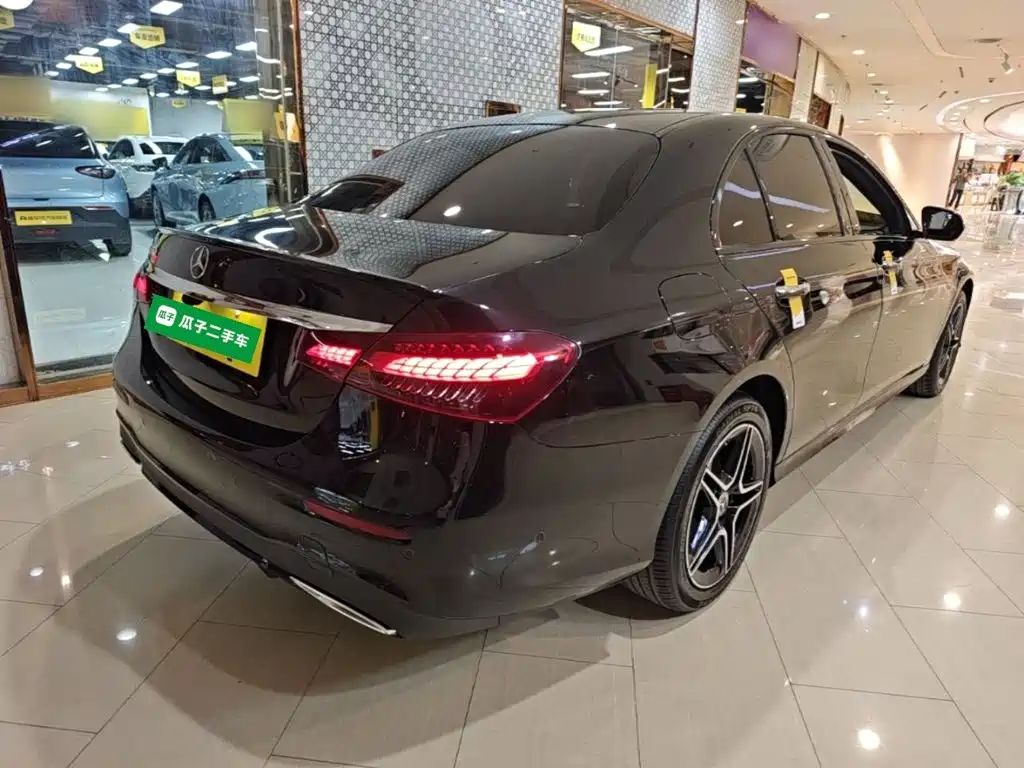 Mercedes-Benz E-Class (Import) — миниатюра 7
