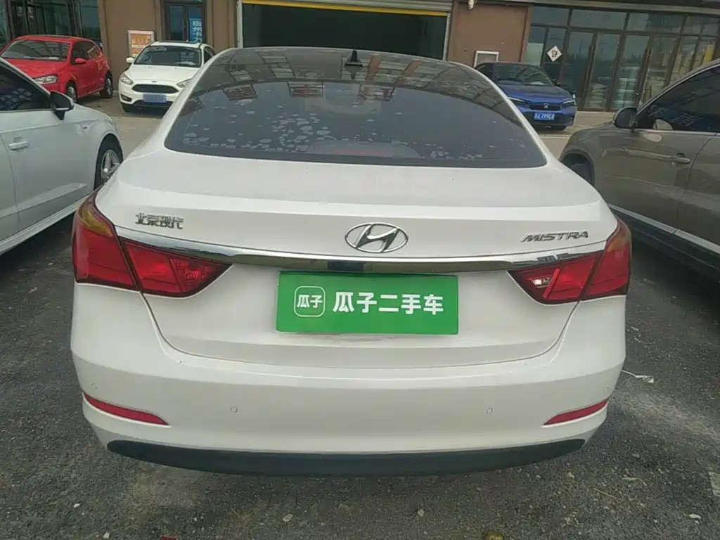 Hyundai Mistra — миниатюра 6