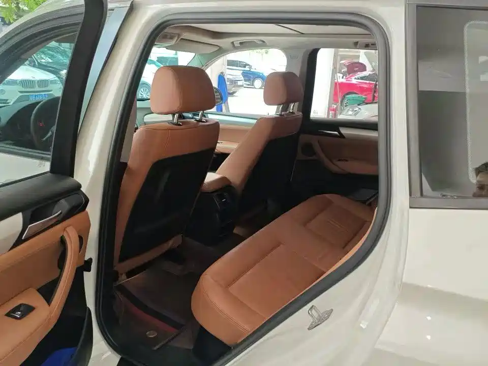 BMW X3 (Import) — миниатюра 5