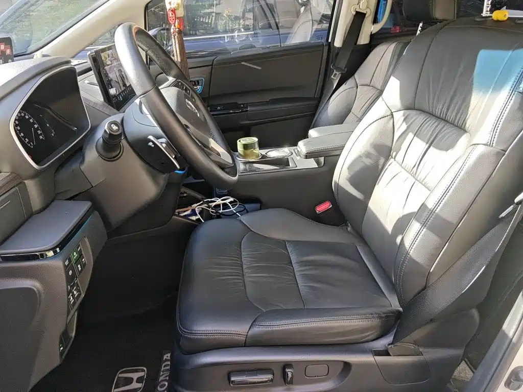 Honda Odyssey 2024 2.0L e:HEV