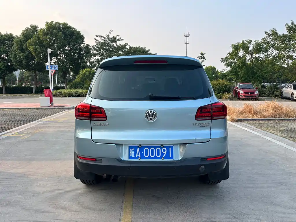 Volkswagen Tiguan — миниатюра 13