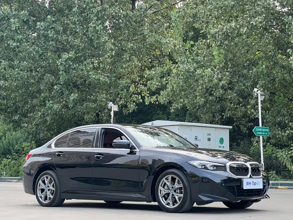 BMW i3 — миниатюра 3