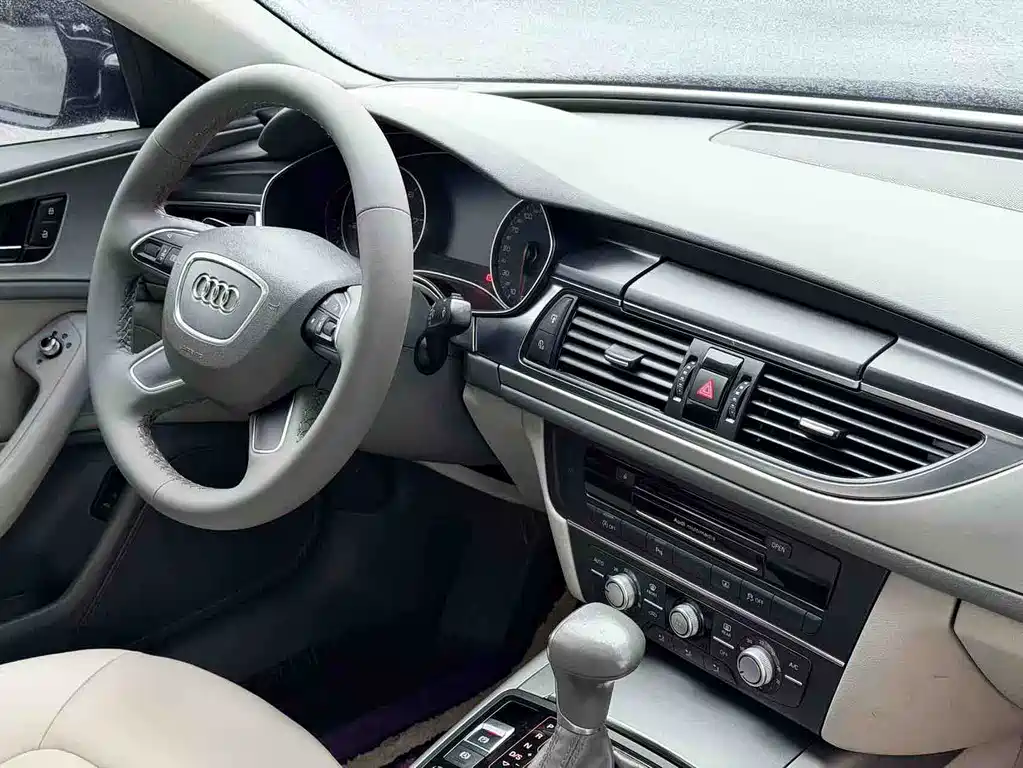 Audi A6L 2012 TFSI Comfort