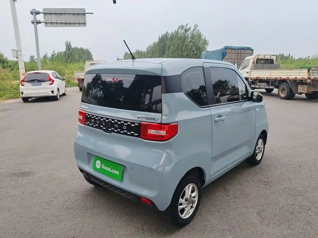 Wuling MINIEV — миниатюра 7