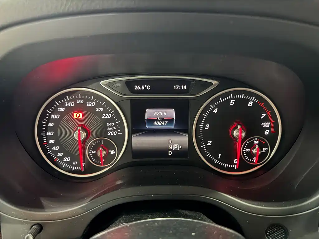 Mercedes-Benz B-Class — миниатюра 15