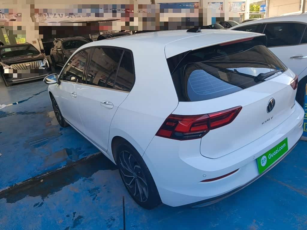 Volkswagen Golf 1.4 л 2022 г. Белый, пробег 37700 км