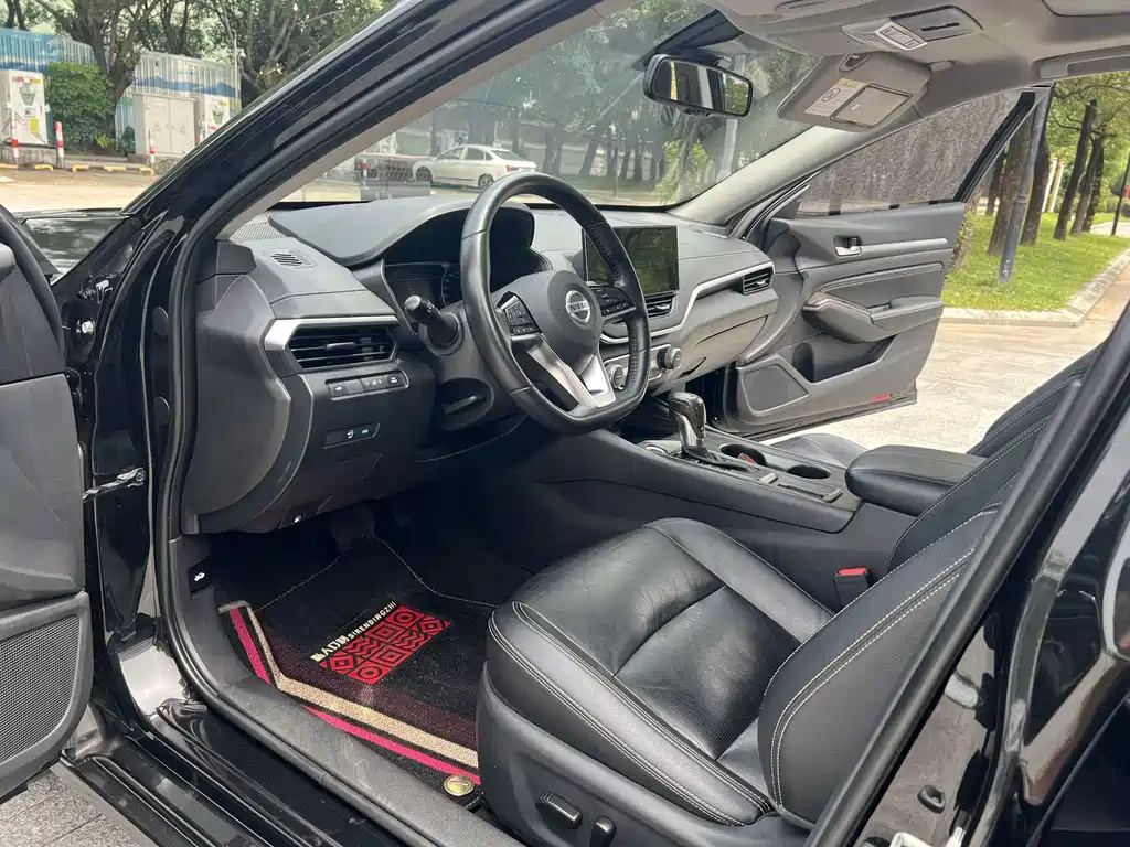 Nissan Teana — миниатюра 5