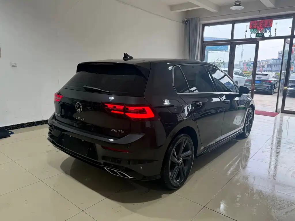 Volkswagen Golf 2023 280TSI DSG R-Line Lite