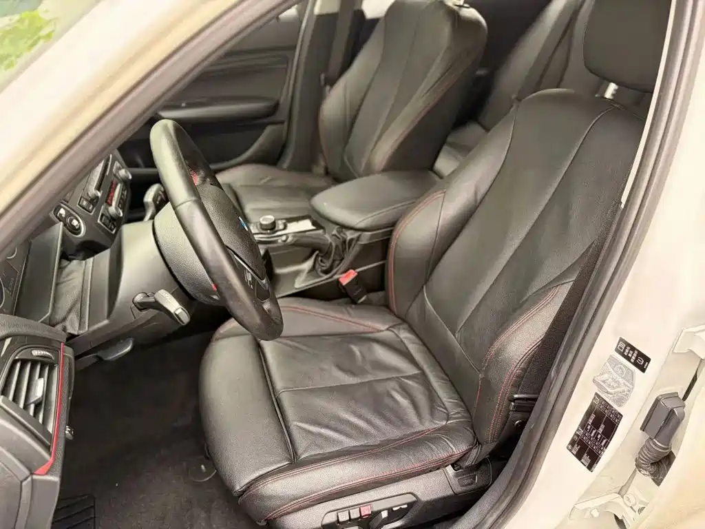 BMW 1 Series (Import) — миниатюра 7