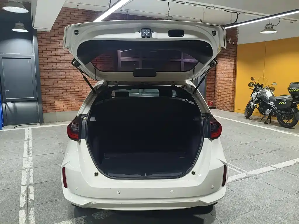 Honda Fit — миниатюра 18