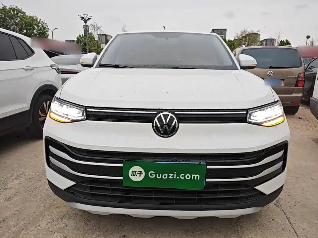 Volkswagen Tharu — миниатюра 3