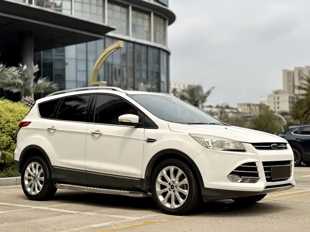 Ford Kuga — миниатюра 3
