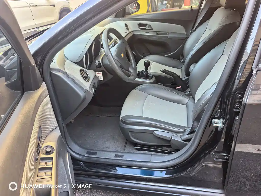 Chevrolet Cruze — миниатюра 12