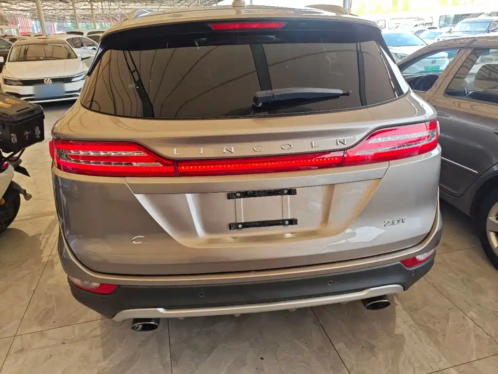 Lincoln MKC — миниатюра 6