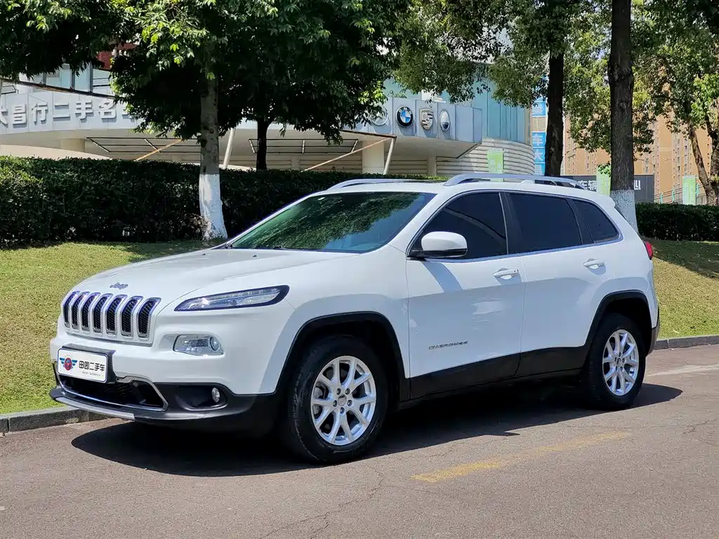 Jeep Cherokee 2019