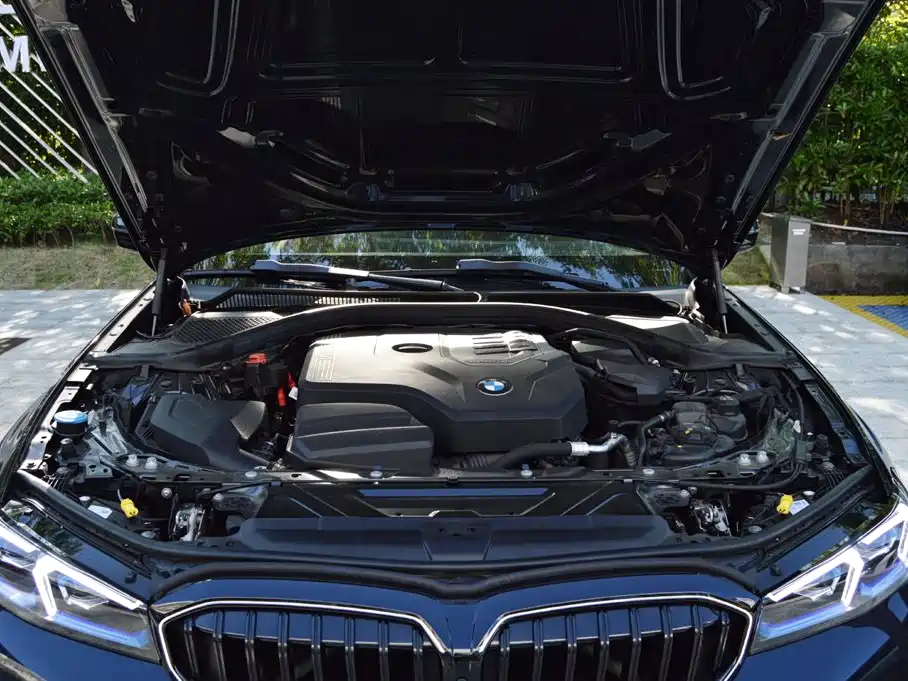 BMW 3 Series — миниатюра 12
