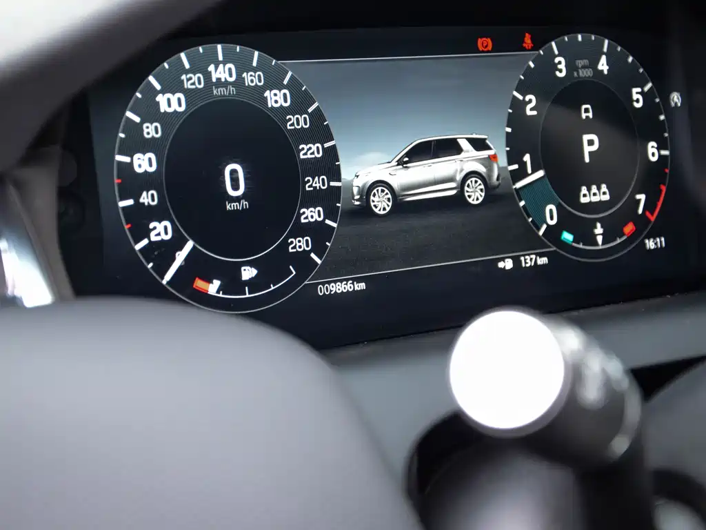 Land Rover Discovery Sport — миниатюра 29