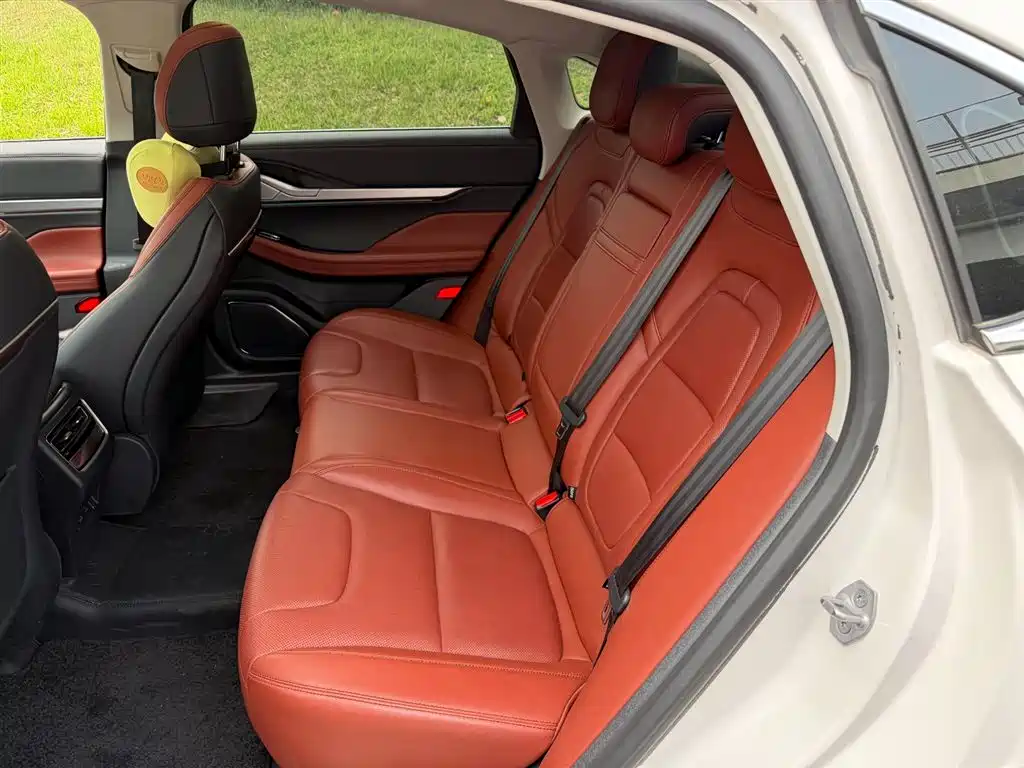 Lincoln Z 2025 2.0T