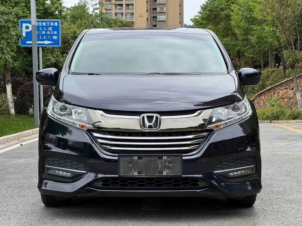 Honda Odyssey 2018 2.4L Luxury