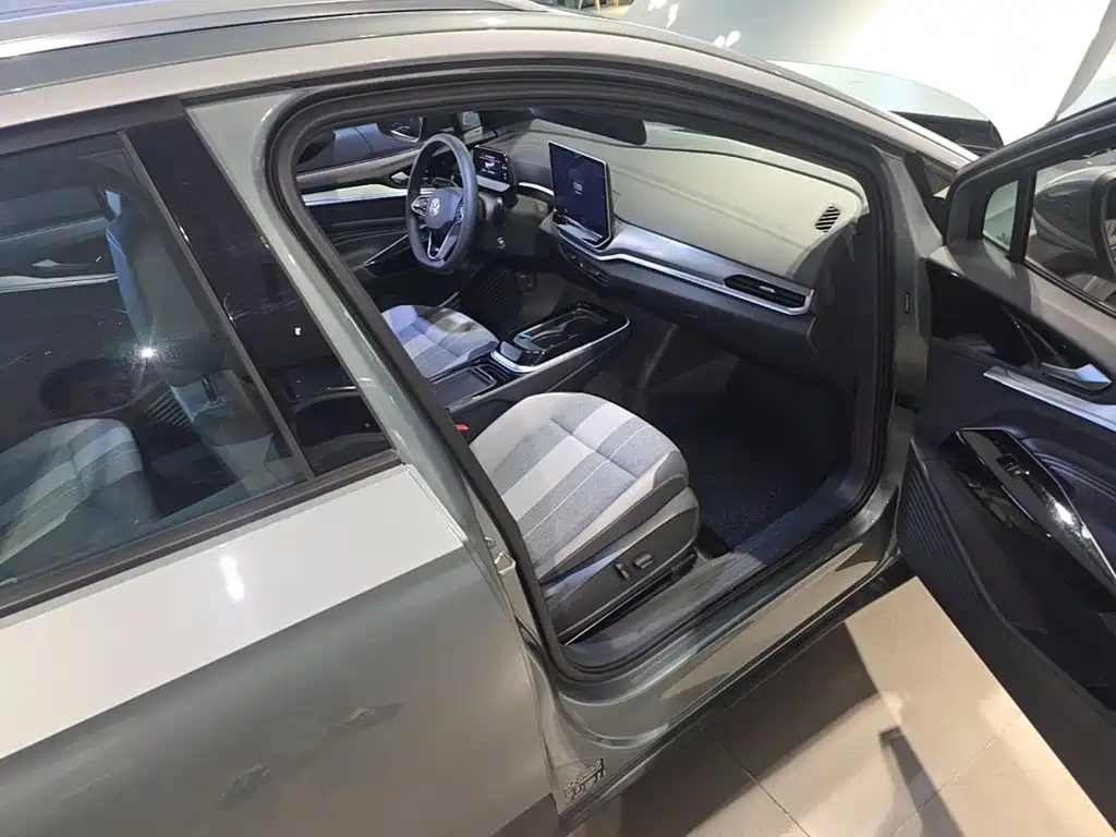 Volkswagen ID.4 Crozz — миниатюра 9