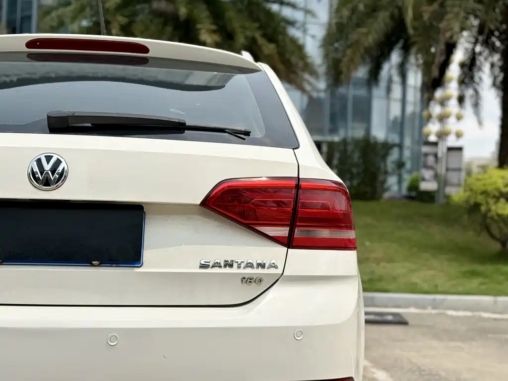 Volkswagen Santana — миниатюра 17