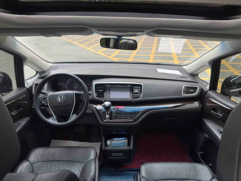 Honda Odyssey 2018 2.4L Luxury