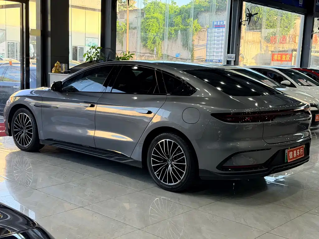 BYD Han — миниатюра 15