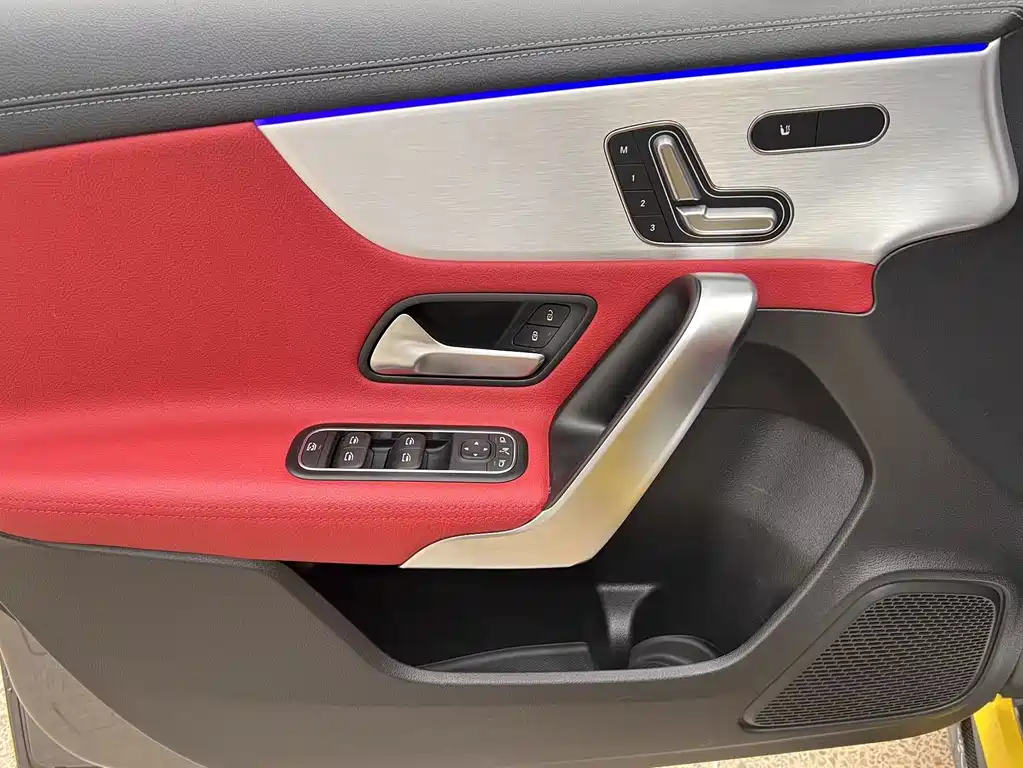 Mercedes-Benz A-Class AMG — миниатюра 12