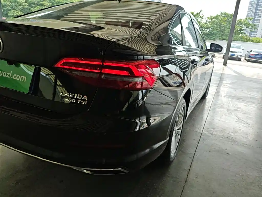 Volkswagen Lavida 2018 280TSI DSG Comfort V
