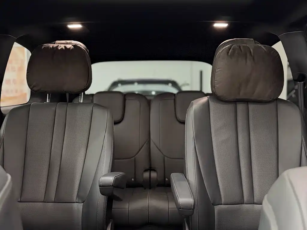 Li Auto ONE 2020 6 мест