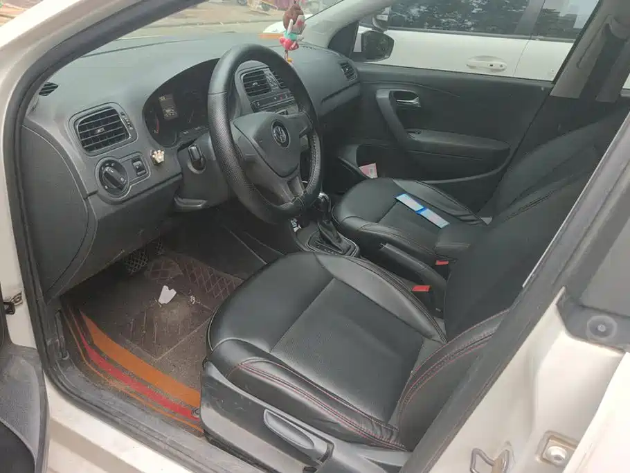Volkswagen Polo — миниатюра 9