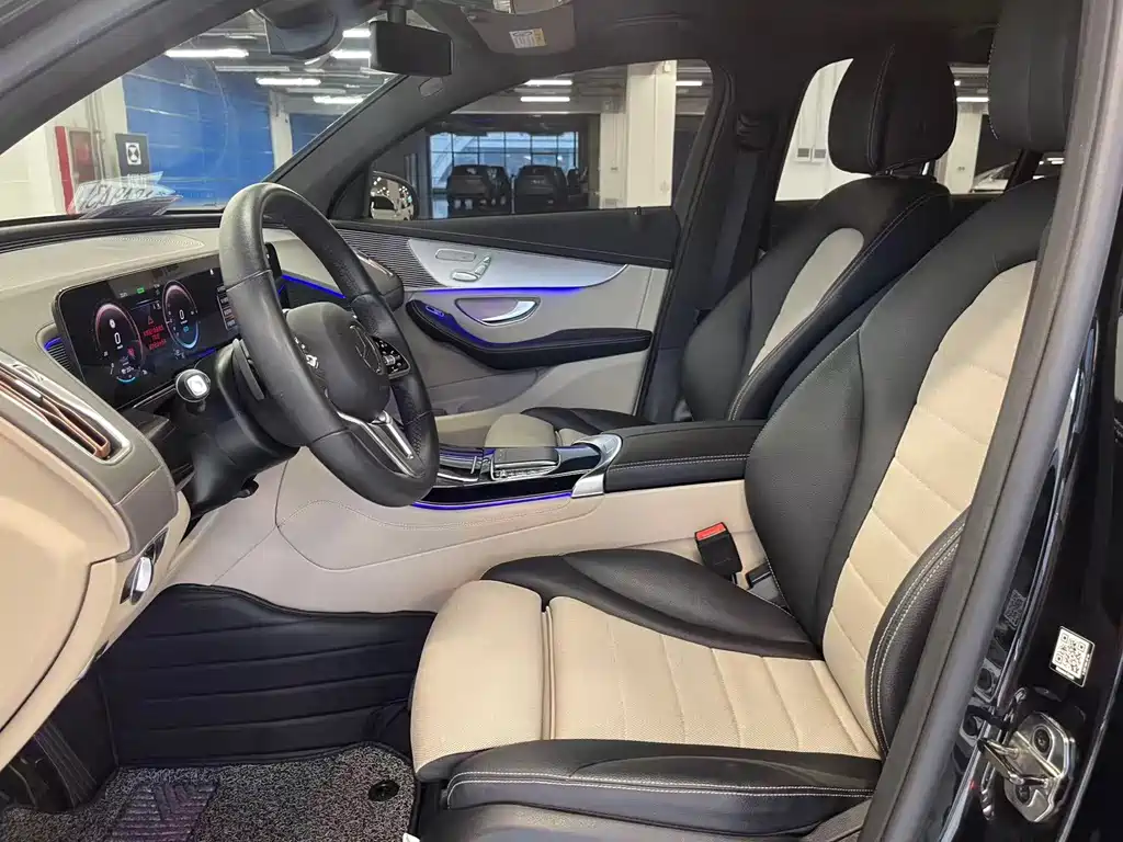 Mercedes-Benz EQC — миниатюра 4