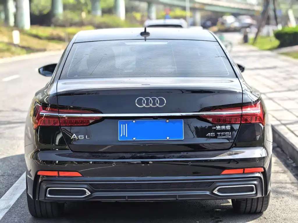 Audi A6L 2022 45 TFSI quattro
