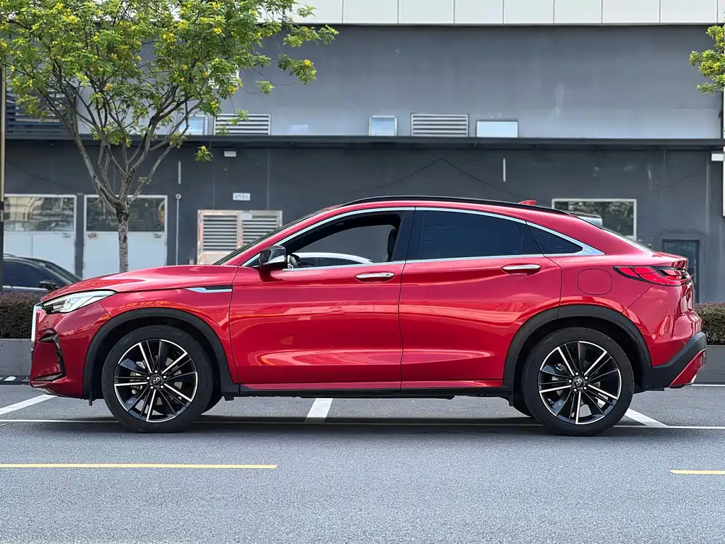 Infiniti QX55 — миниатюра 3