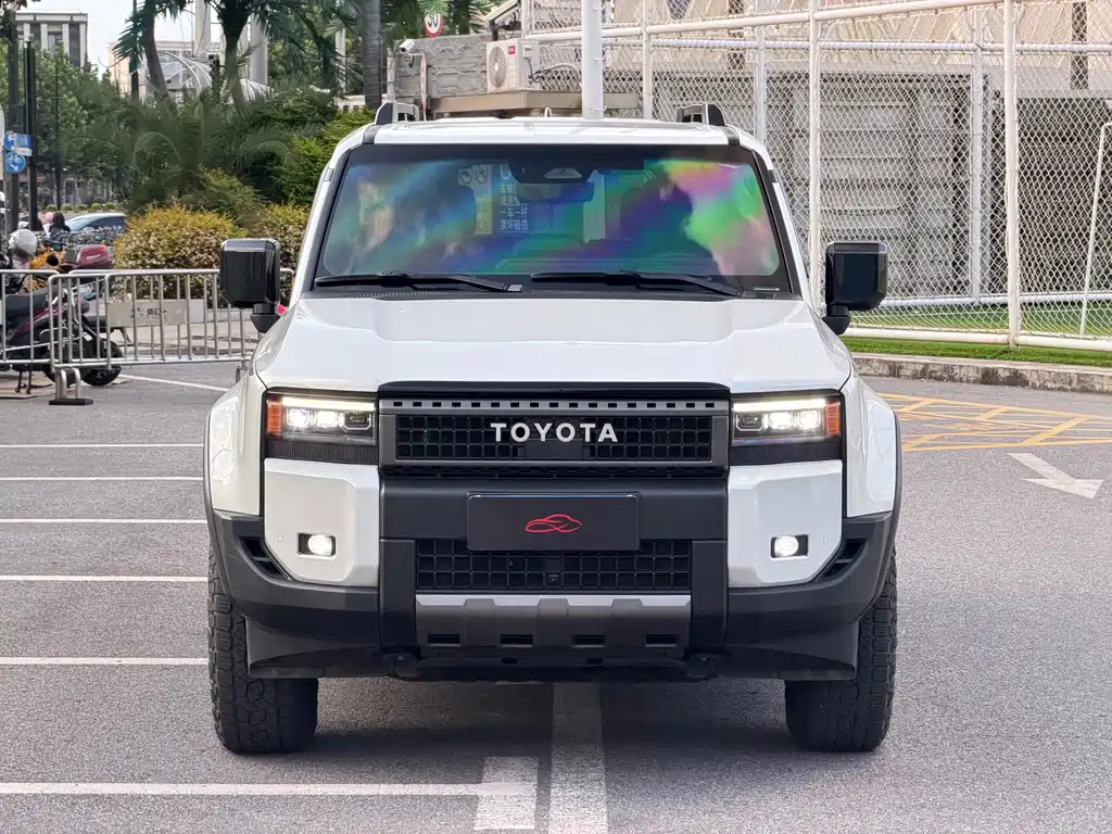 Toyota Prado — миниатюра 2