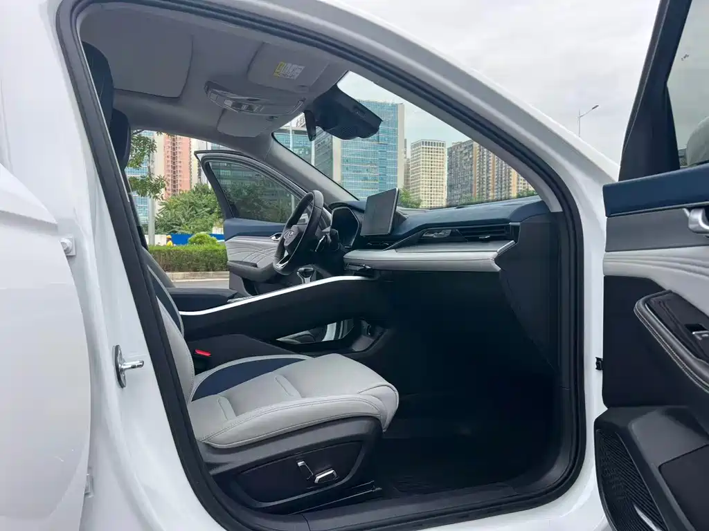 Geely Xingrui — миниатюра 8