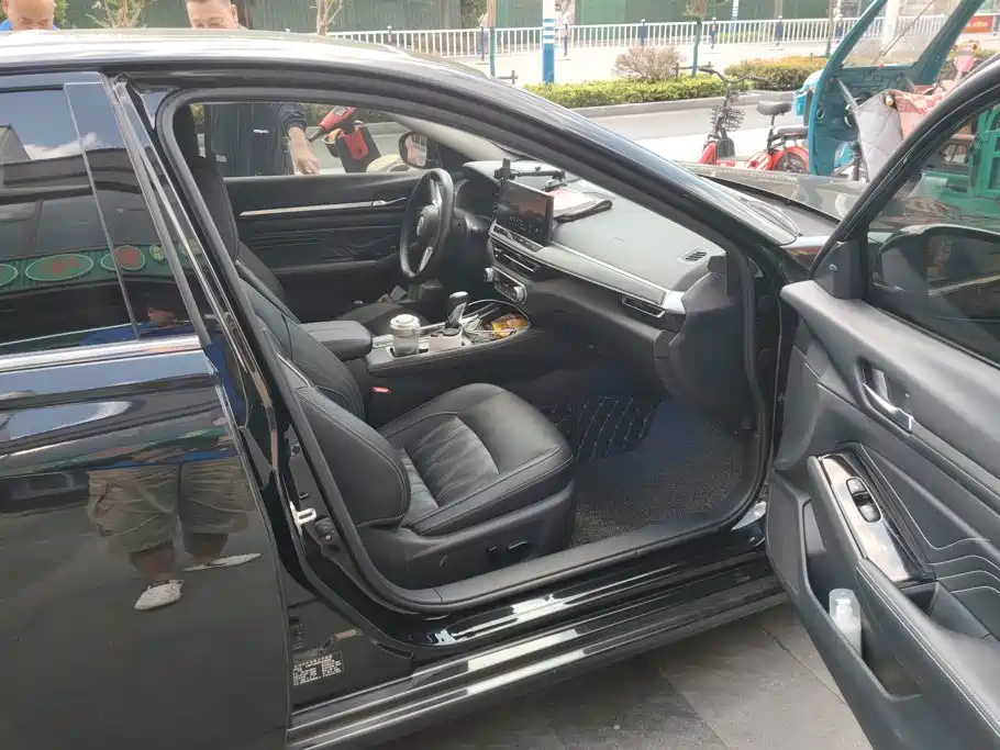 Nissan Teana — миниатюра 8