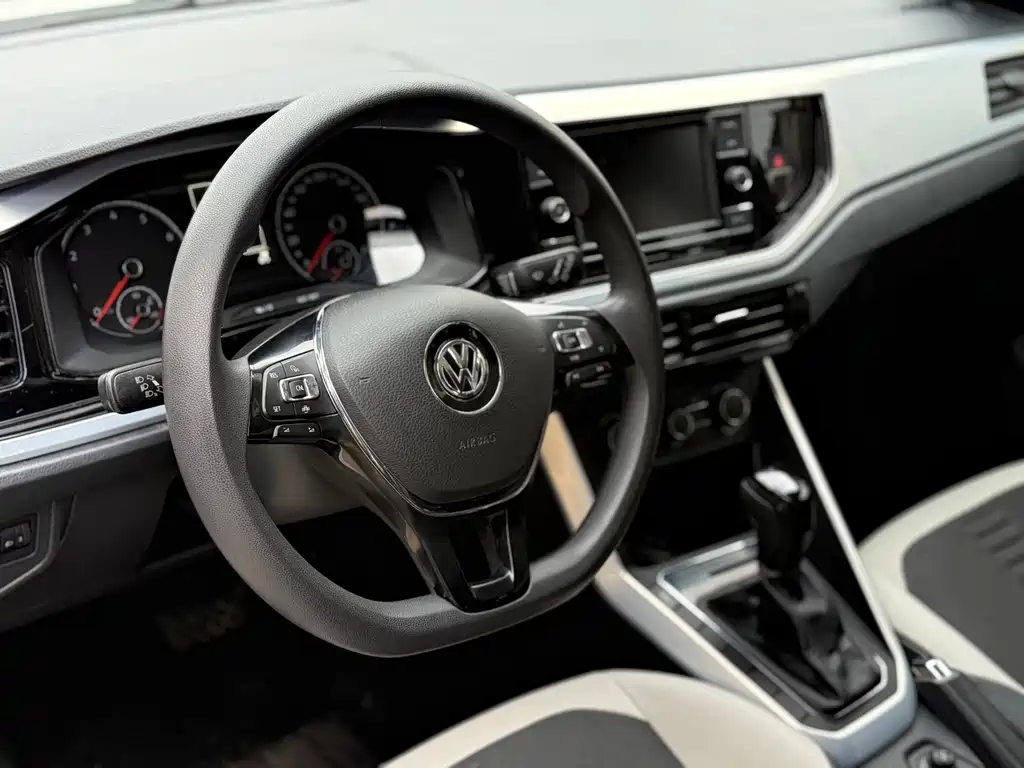 Volkswagen Polo 2019 Plus 1.5L AT