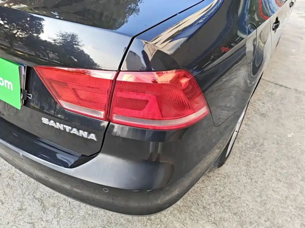 Volkswagen Santana — миниатюра 8