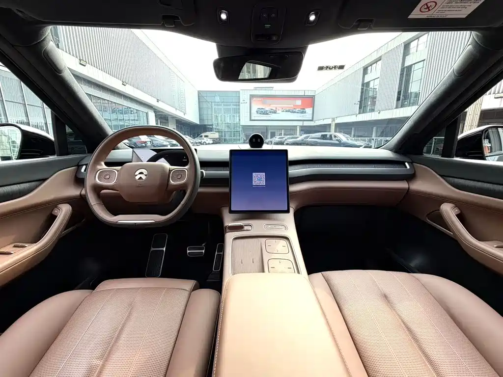 NIO ES8 2023 100kWh