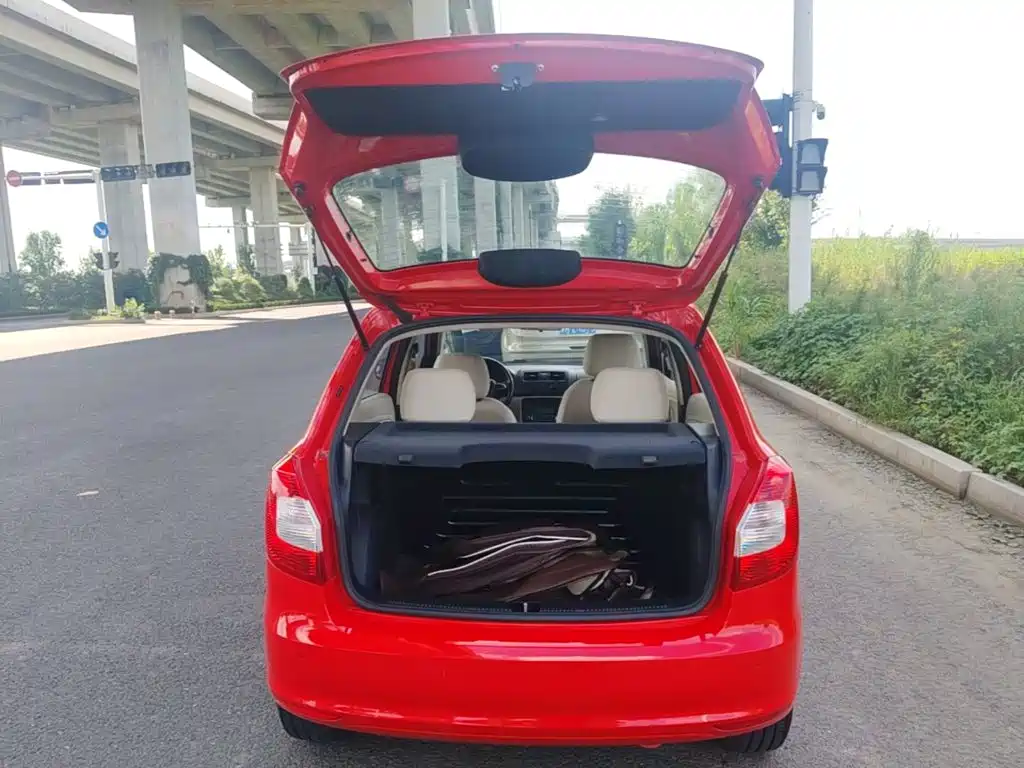 Skoda Fabia — миниатюра 19