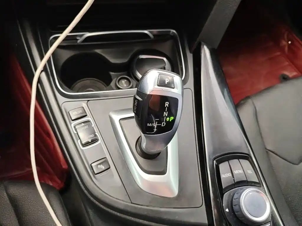 BMW 3 Series — миниатюра 14