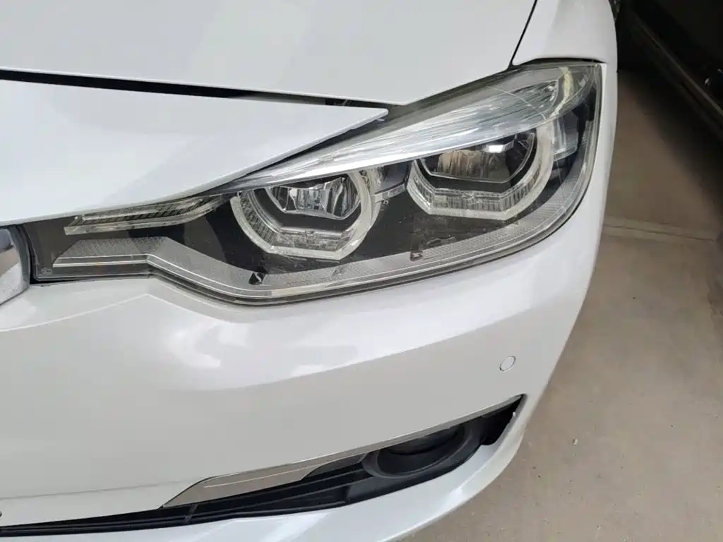 BMW 3 Series — миниатюра 24